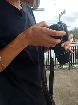 ellgatit's cam snapshot