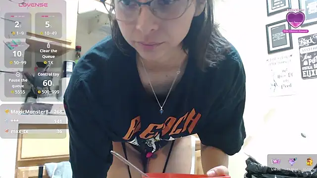 Bardot143's cam snapshot