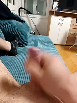 Loneguy111's cam snapshot