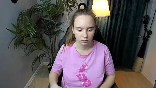 Lika_0ne's cam snapshot