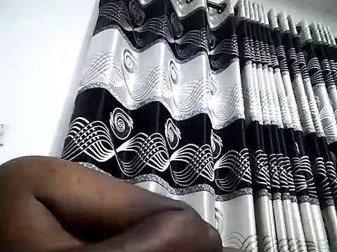 nikini1621's cam snapshot