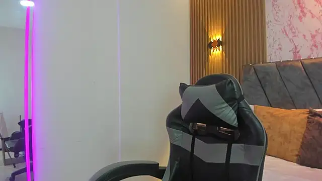 Picsis_'s cam snapshot