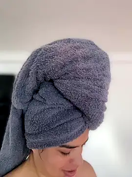 JuanitaMore01's cam snapshot