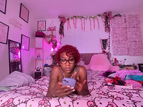 VixenCapri's cam snapshot