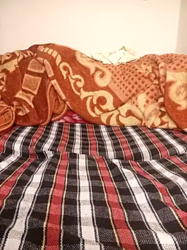 Tihki_Mirchi's cam snapshot