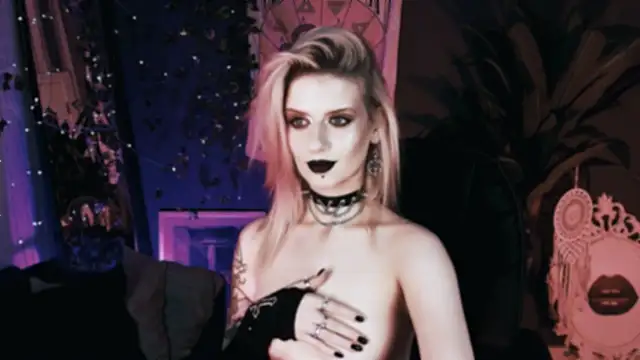 Noah_ElmerX live sex cam