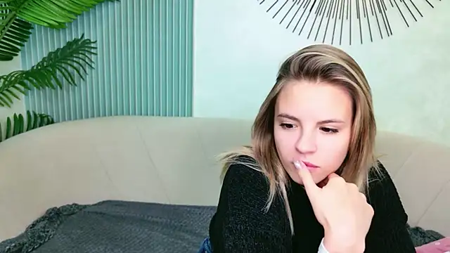 KiaraRolls's cam snapshot