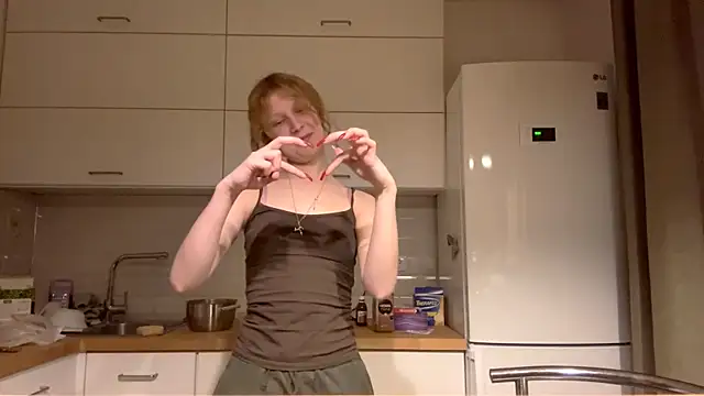 ElfriedaZwack's cam snapshot