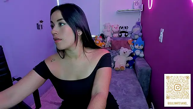 _sulmatevans_'s cam snapshot