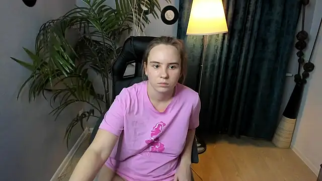 Lika_0ne's cam snapshot