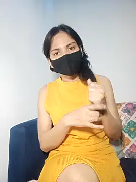 Ur_prisha7's cam snapshot