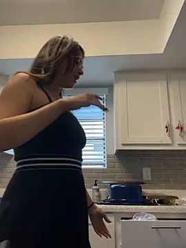 SafeinouterSpace's cam snapshot