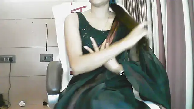 collage_hoty's cam snapshot