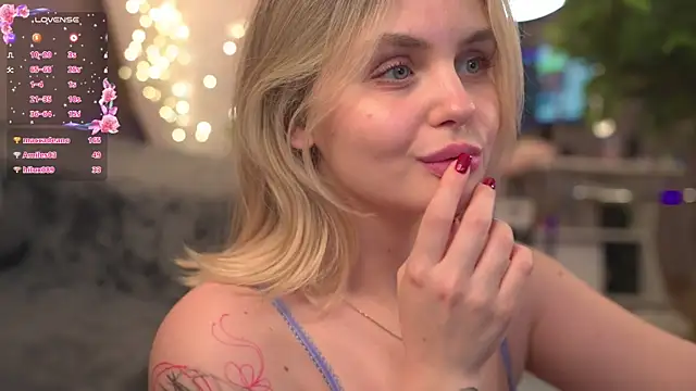 LilithEve_'s cam snapshot