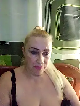 Esenia505 live sex cam