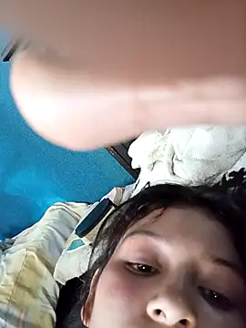 Soymaia's cam snapshot