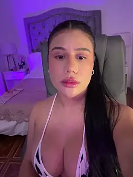 AshleyFerrer's cam snapshot