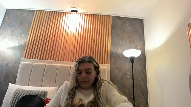 gala_montes_30's cam snapshot