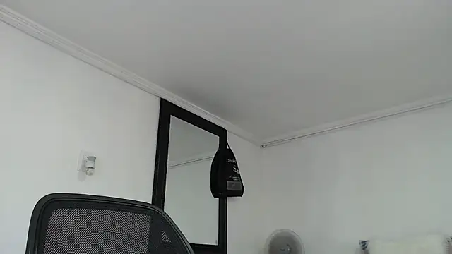 flowerdirtty live sex cam