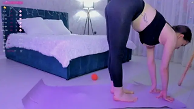 sweete_chantal's cam snapshot