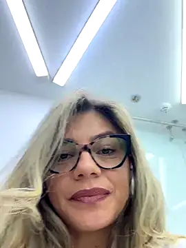 alicee16's cam snapshot