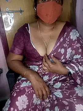 Jessi_25's cam snapshot