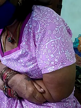 savithasree's cam snapshot