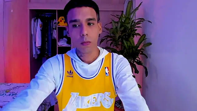 Damianwhite live sex cam