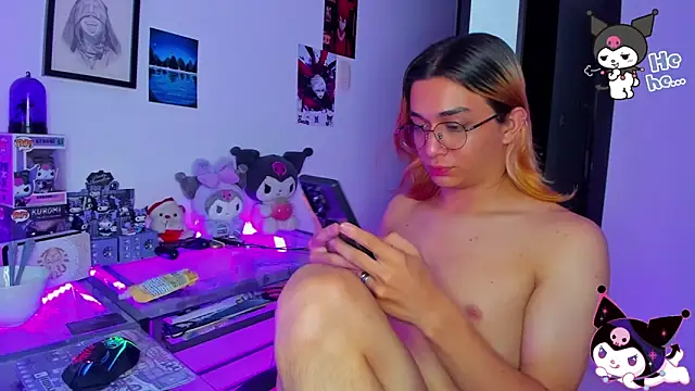 KeitaMoon live sex cam