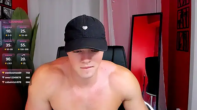 ChaseMuscular's cam snapshot