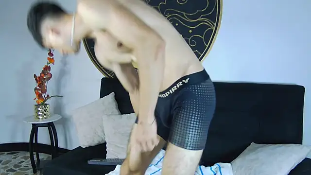 AlessioVitale's cam snapshot