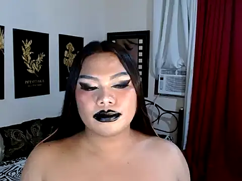 TSbrianaHugeCock live sex cam