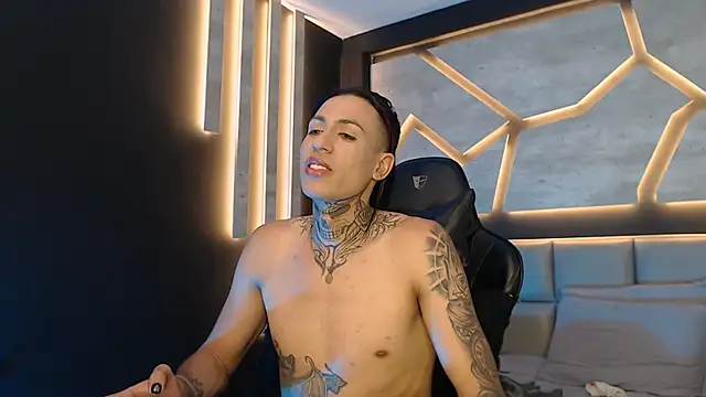 ArohomLester live sex cam