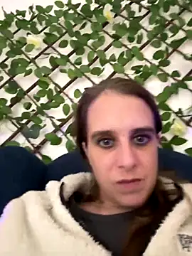 Chantalee live sex cam