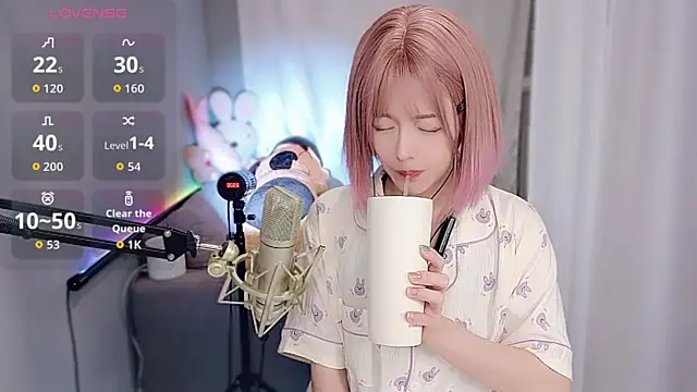 Tw_Sexynn live sex cam