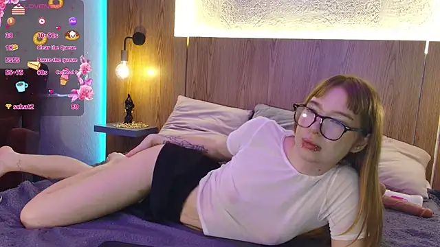 Nicolle_moors's cam snapshot