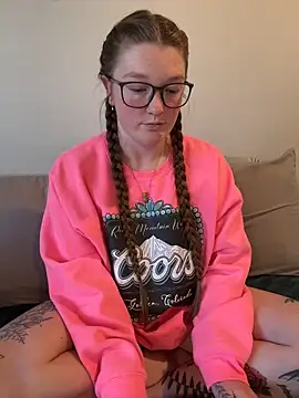 PussiesnCream_'s cam snapshot