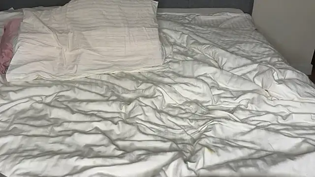 fluffy_bunnyxxx's cam snapshot