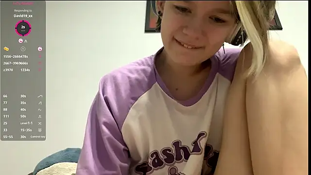 LorRebak live sex cam