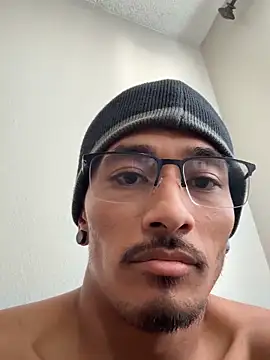 tanjir020's cam snapshot