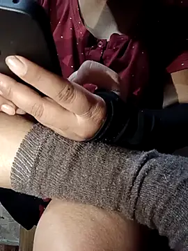 Yourhearbeat's cam snapshot