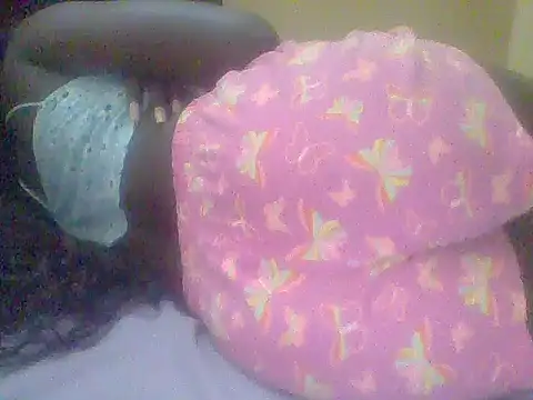 Pretty_ellahh's cam snapshot