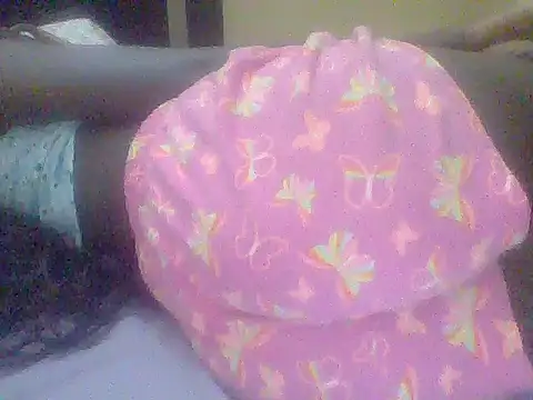 Pretty_ellahh's cam snapshot