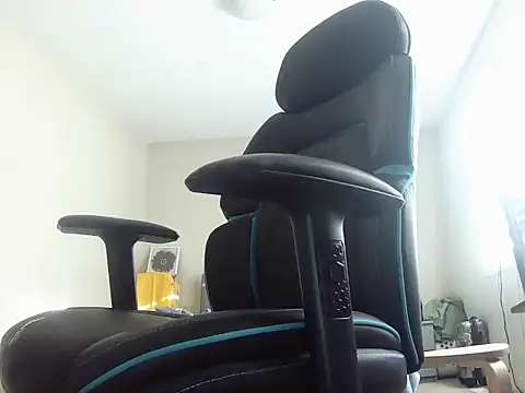 capjacksparrow3's cam snapshot