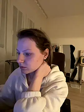 MaryHiggins live sex cam