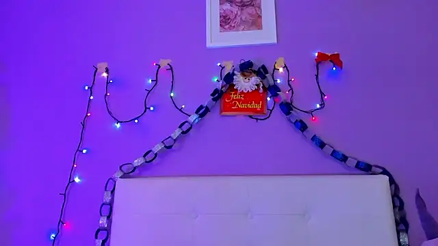 Charlotte11-11 live sex cam