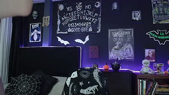 Goddess_Mortem live sex cam