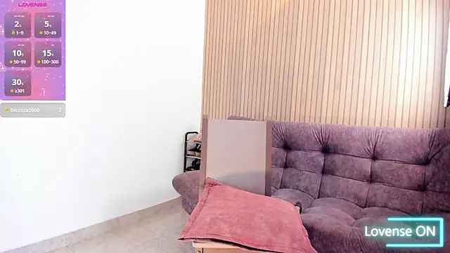 miacox_23's cam snapshot