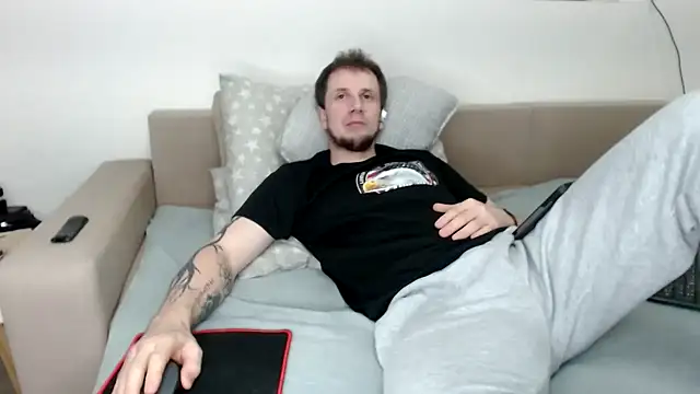 maksshard's cam snapshot