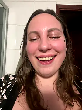 Yanacool007's cam snapshot